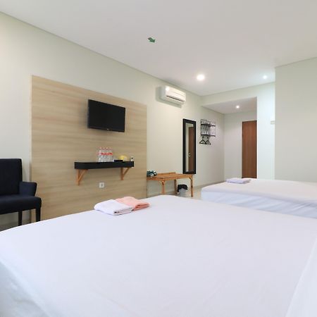 โลคัส รูมส์ Hotel บันดุง ภายนอก รูปภาพ