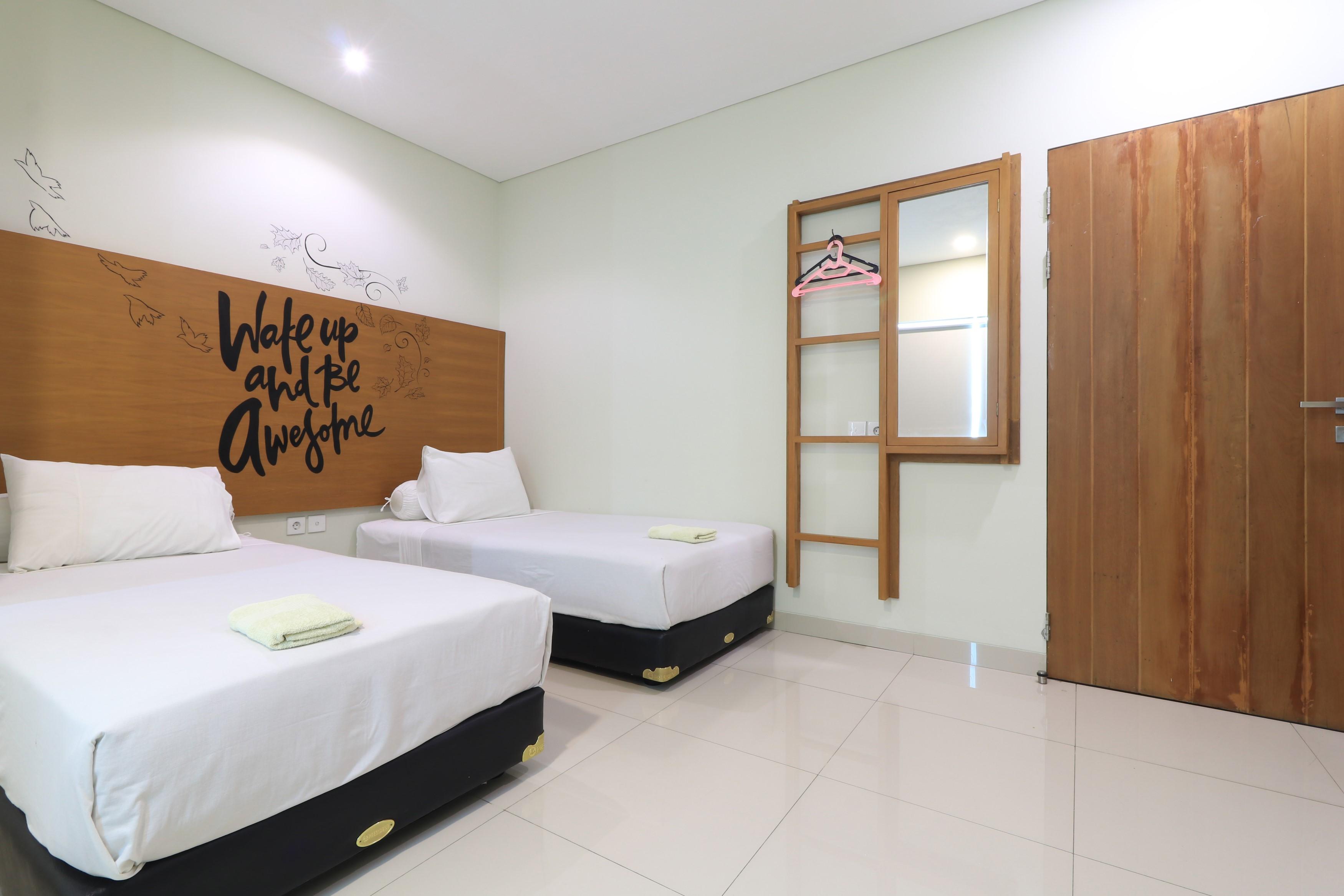โลคัส รูมส์ Hotel บันดุง ภายนอก รูปภาพ